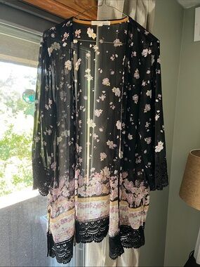 Rewind Black Sheer Floral Kimono with Pink and Cream Border
